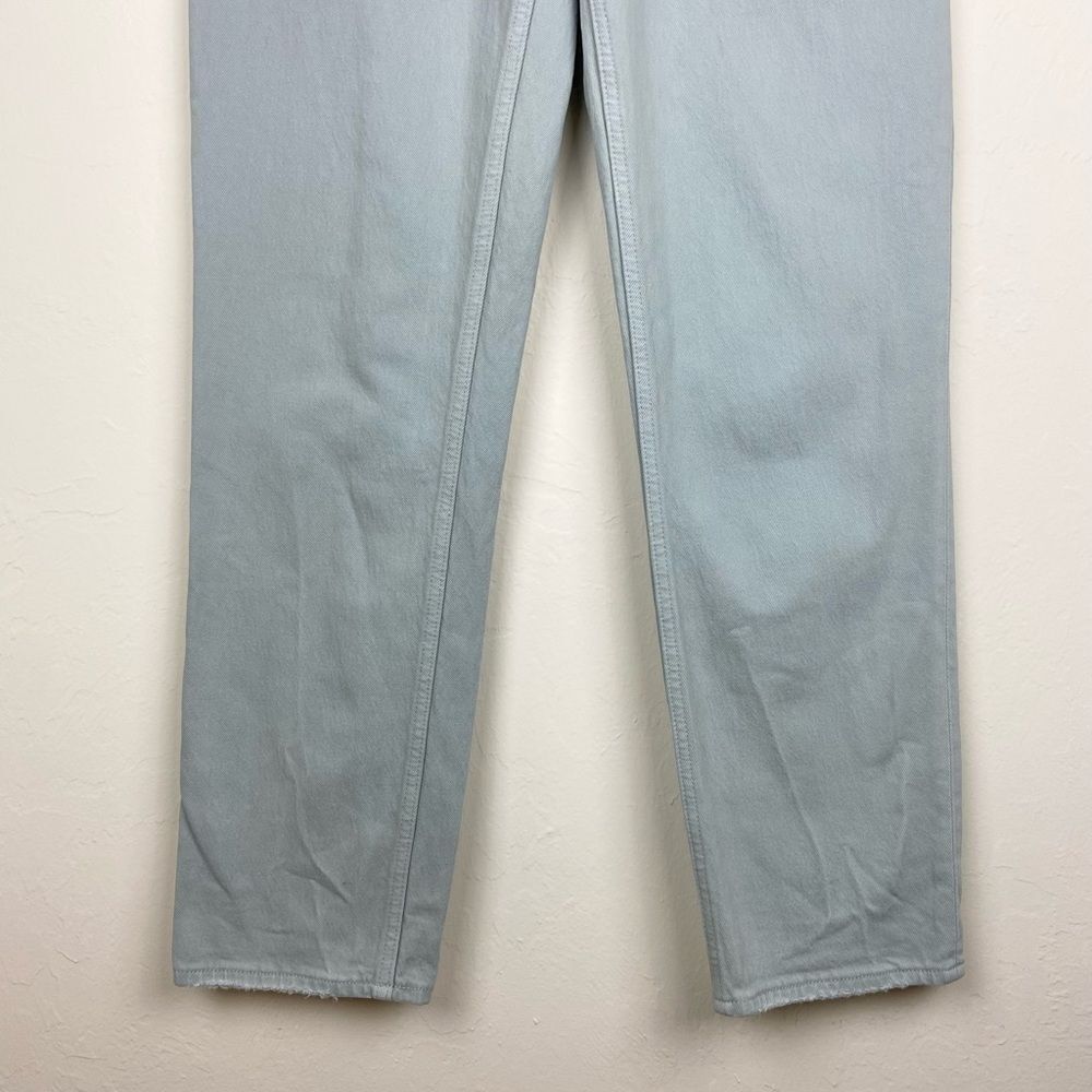 Abercrombie & Fitch 90’s Straight Ultra High-Rise Jeans - Light Gray - Picture 5 of 8